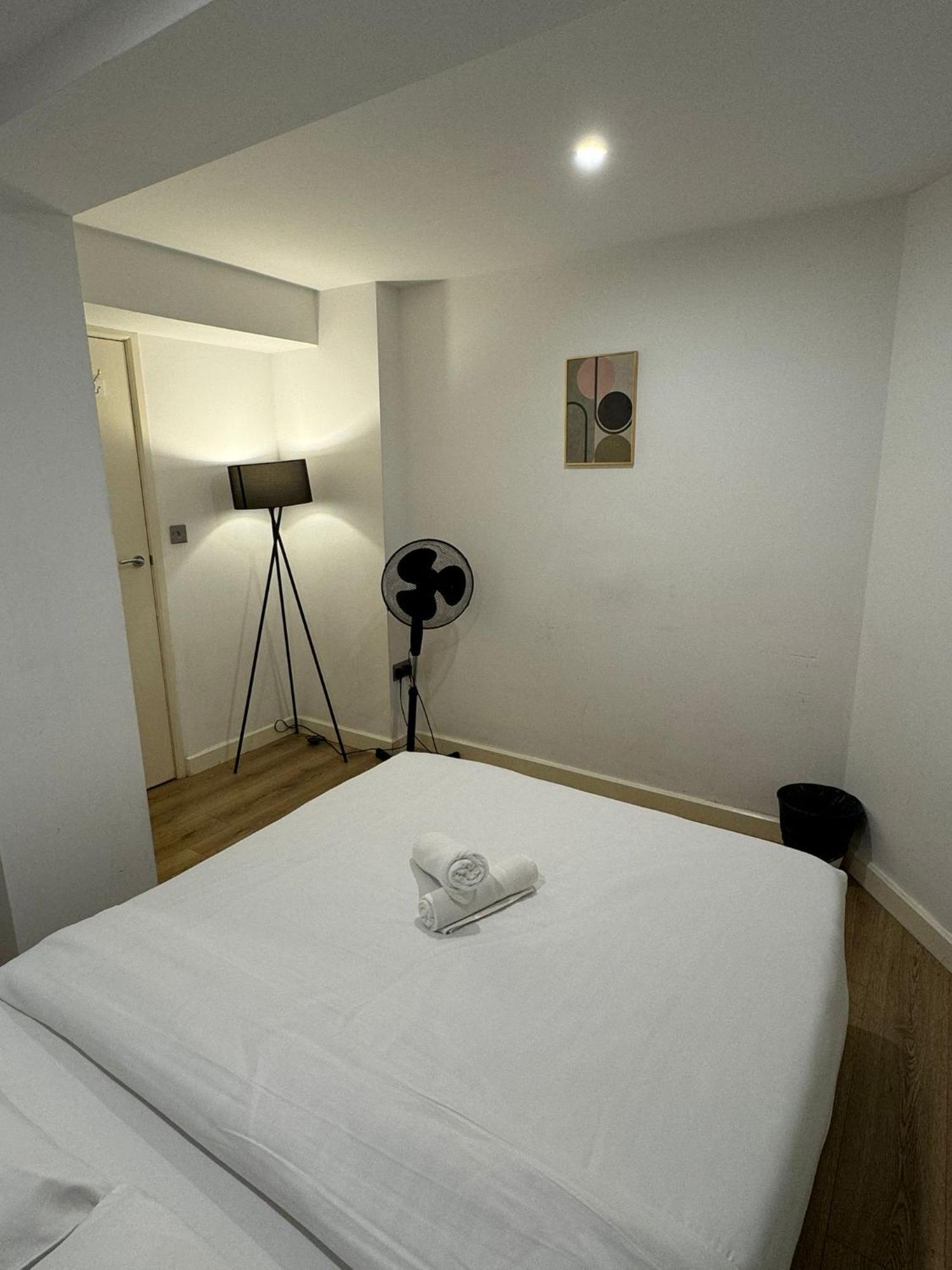 Cozy Two Bedroom Apartment Sleeps 6 Near Camden Market Hw10 伦敦 外观 照片